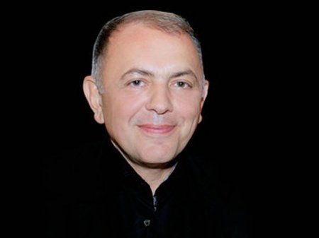 Адалет Гаджиев: Решение Президента Ильхама Алиева стало историческим для нашего театра - ИНТЕРВЬЮ