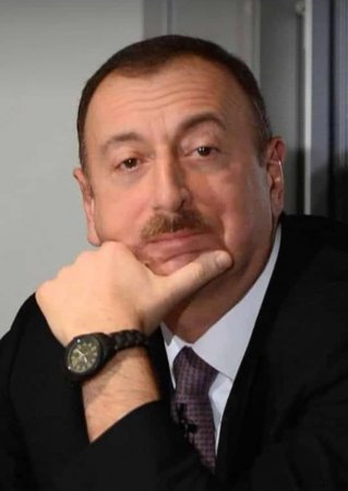 Поздравление от коллектива театра Президенту Азербайджана Ильхаму Алиеву