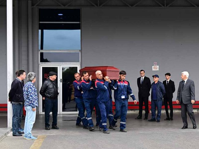 Тело народного артиста Азербайджана Гаджи Мурада Ягизарова доставлено в Азербайджан