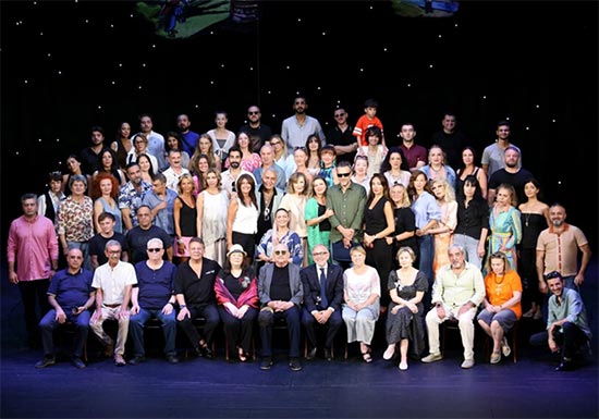 Русскому драмтеатру 105 лет: сцена, где прошлое и настоящее говорят на равных